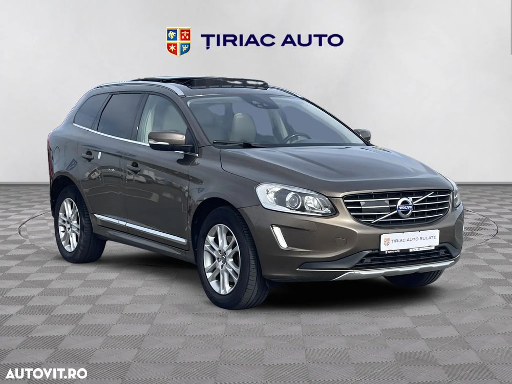 Volvo XC 60 D4AWD Momentum - 1