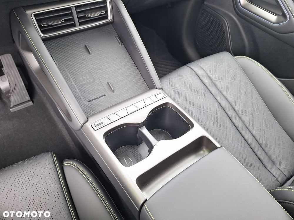 BYD Atto 2 DM-i Boost - 24