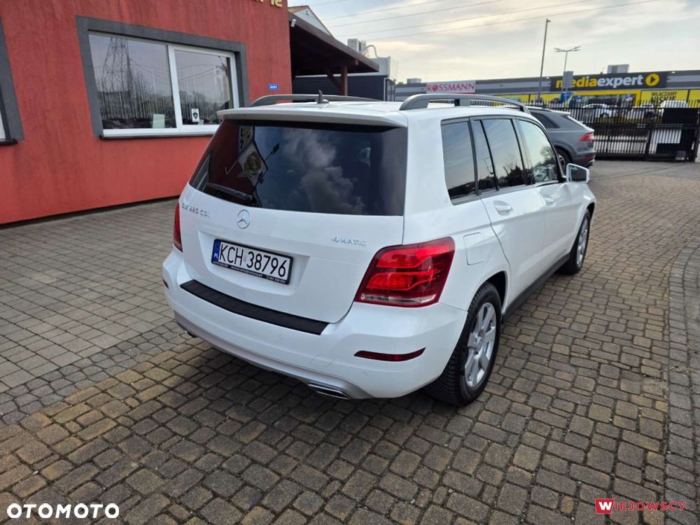 Mercedes-Benz GLK - 12