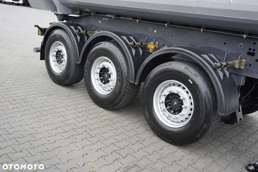 Schmitz Cargobull WYWROTKA / 24 M3 / OŚ PODNOSZONA - 9