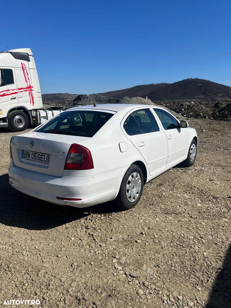 Skoda Octavia 1.6 TDI Classic - 8