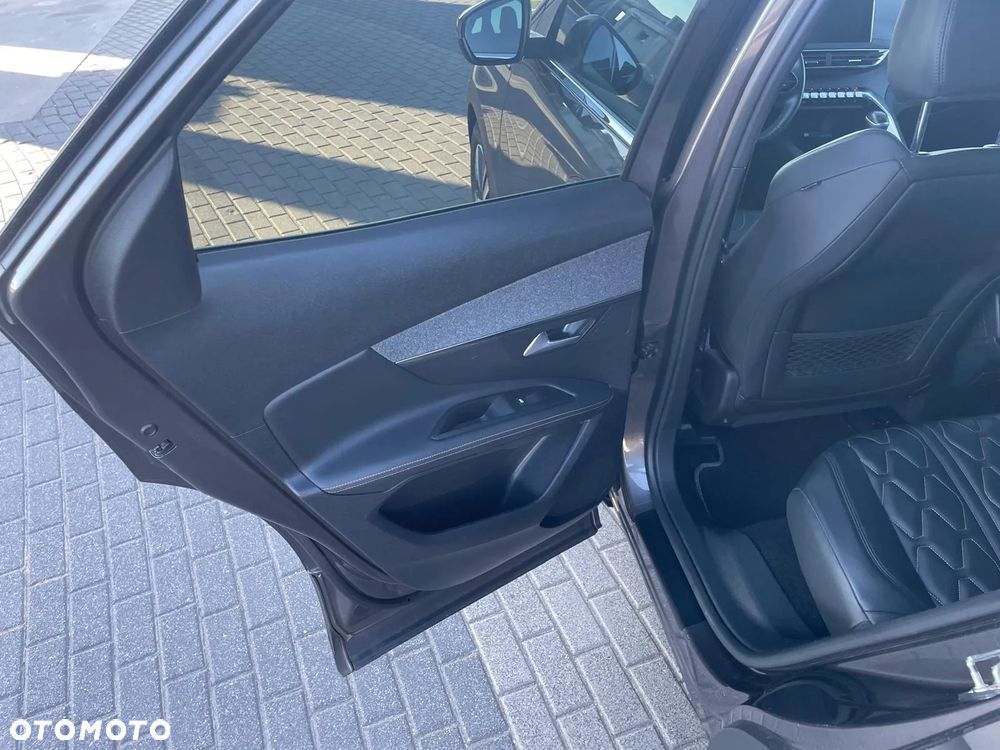 Peugeot 3008 - 21