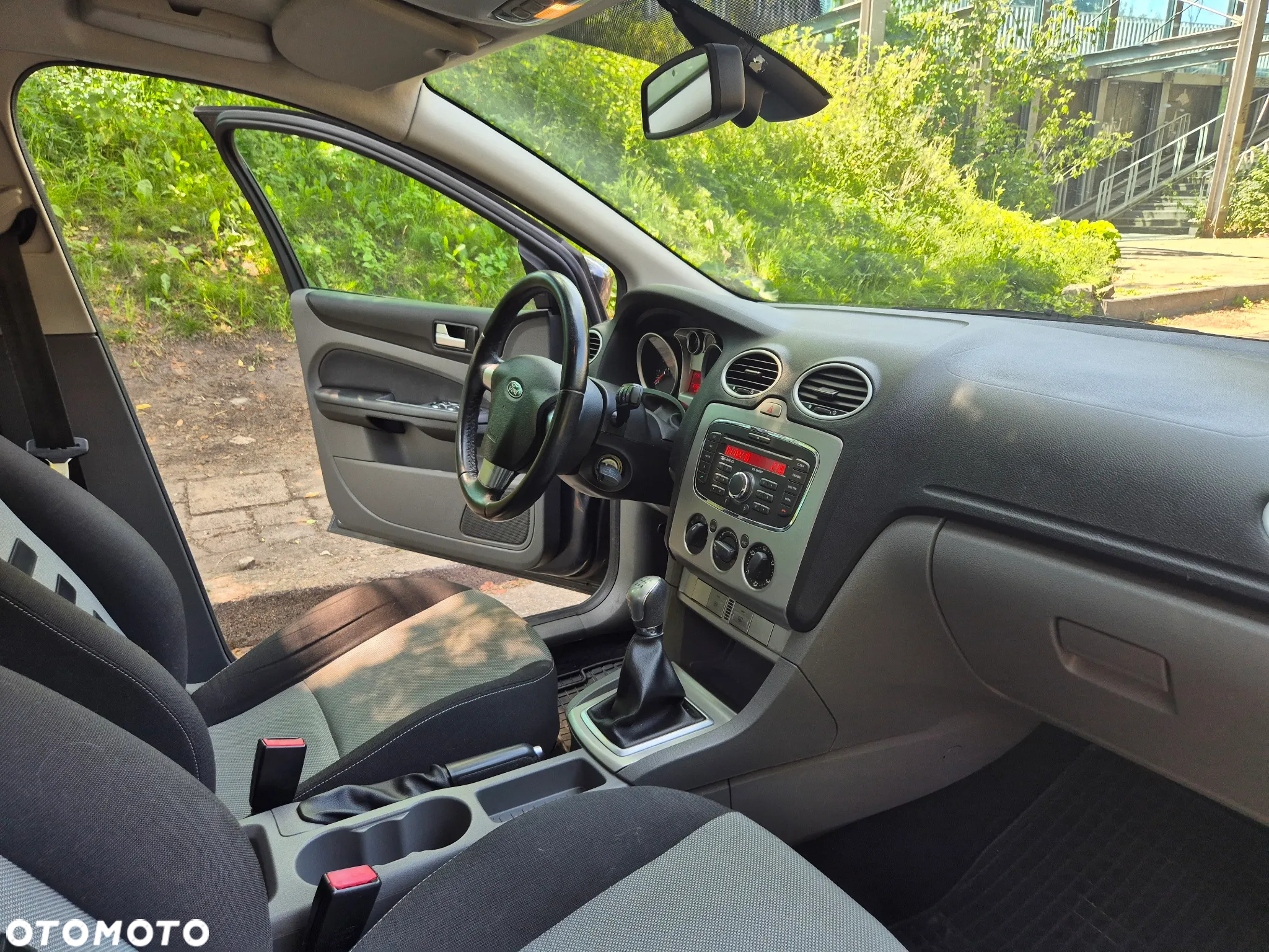 Ford Focus - 13