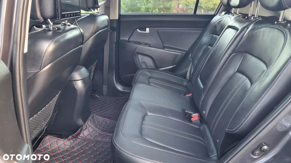 Kia Sportage 2.0 CRDI 184 4WD Spirit - 33