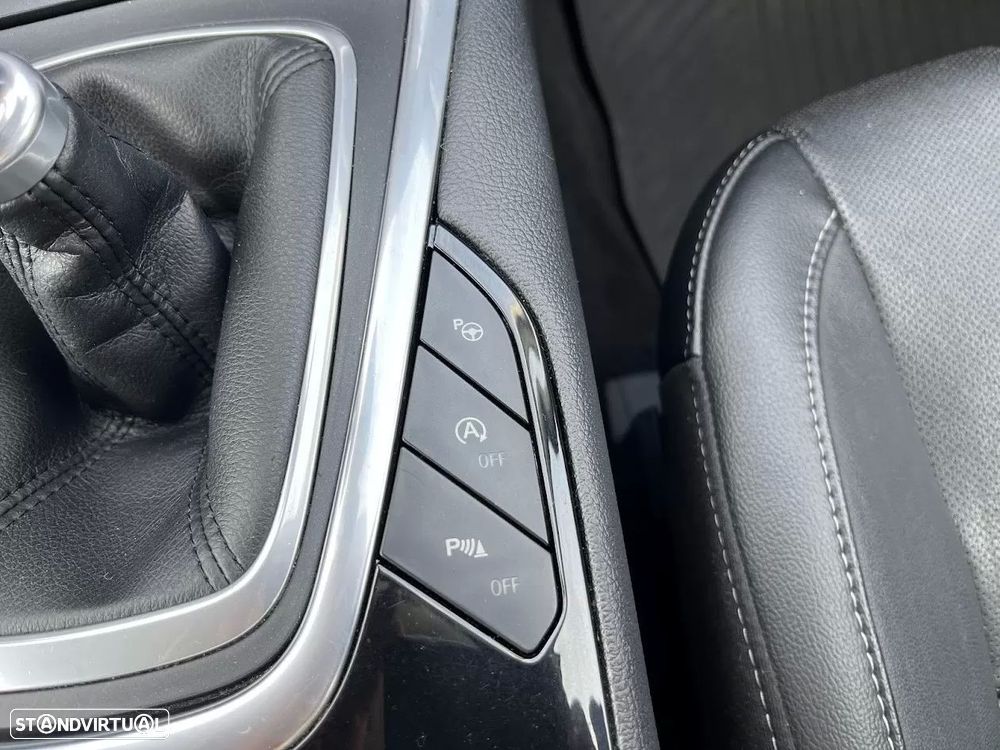 Ford S-Max 2.0 TDCi Titanium - 33
