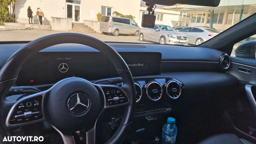 Mercedes-Benz A 180 - 11