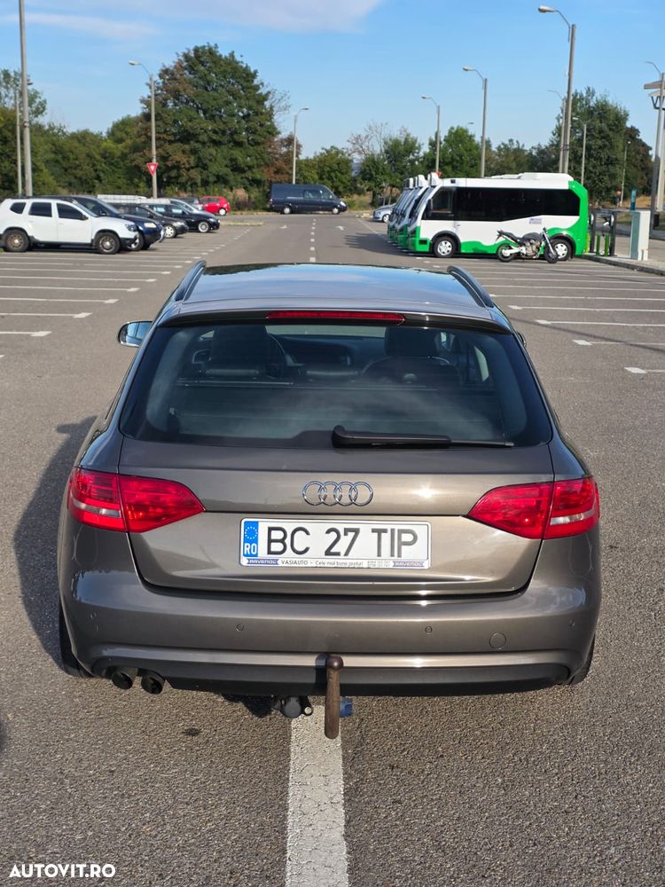 Audi A4 Avant 2.0 TDI DPF Attraction - 6
