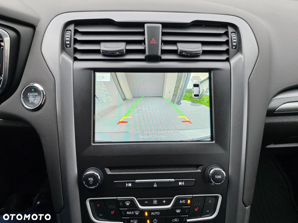 Ford Mondeo SW 2.0 TDCi S&S PowerShift-Aut Titanium - 26