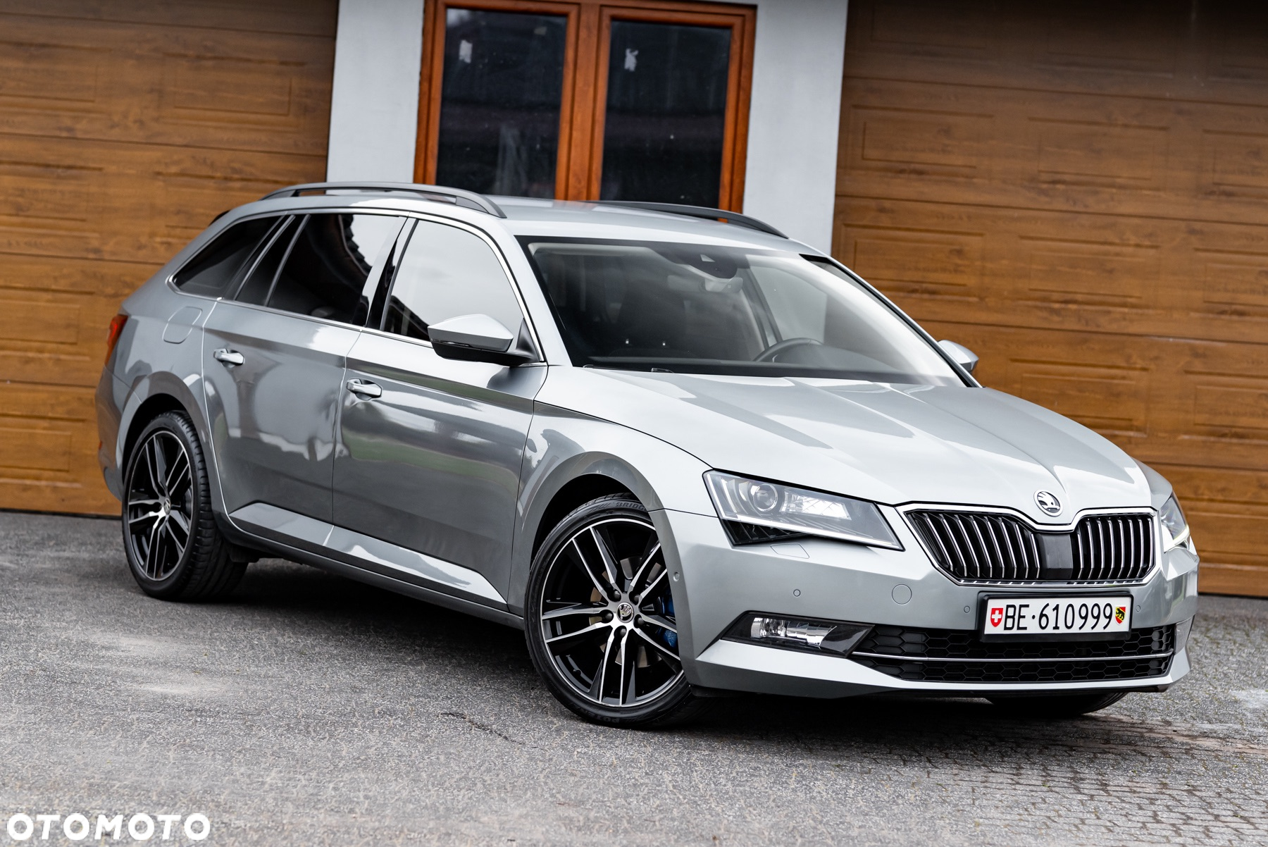 Skoda Superb Combi 2.0 TDI 4x4 DSG Ambition - 9
