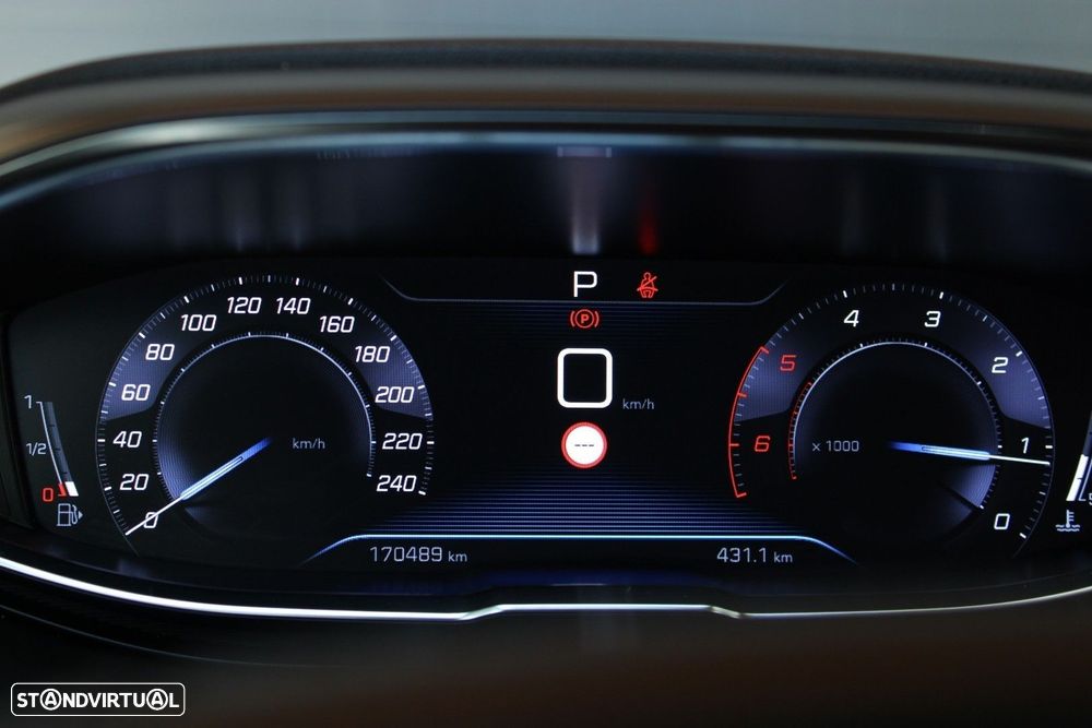 Peugeot 5008 BlueHDI 130 EAT8 Allure - 31