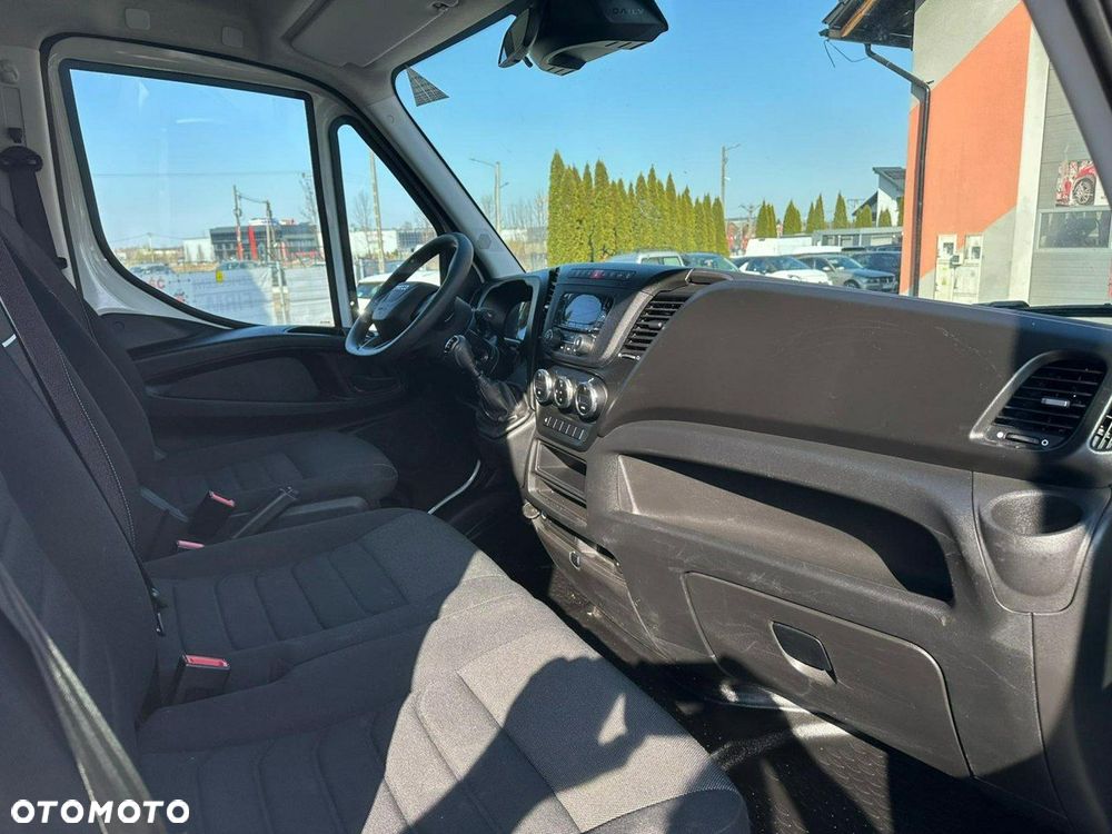 Iveco Daily 35C16 V - 13