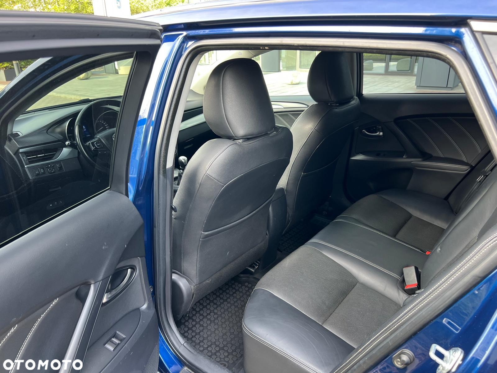 Toyota Avensis 2.0 D-4D Prestige - 10