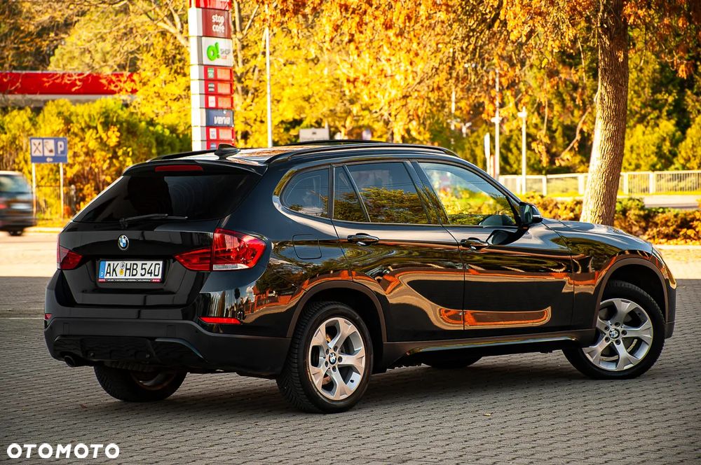 BMW X1 xDrive18d xLine - 16