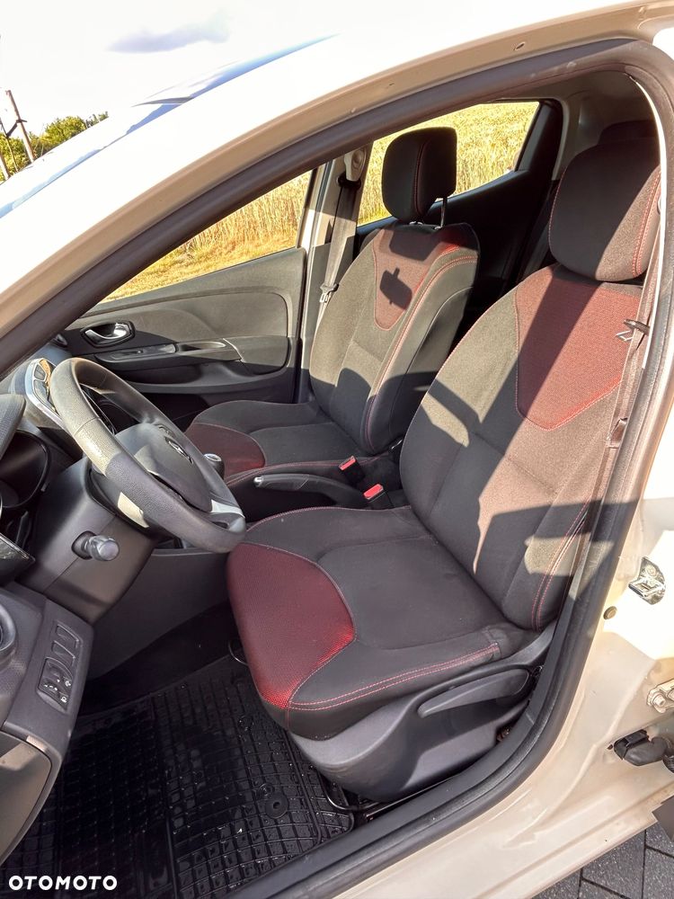 Renault Clio 1.2 16V Life - 15
