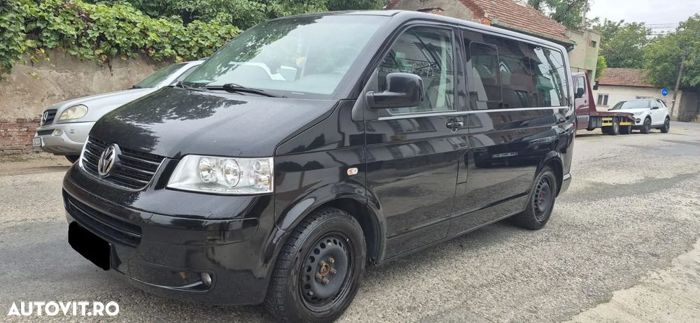 Volkswagen Multivan - 1