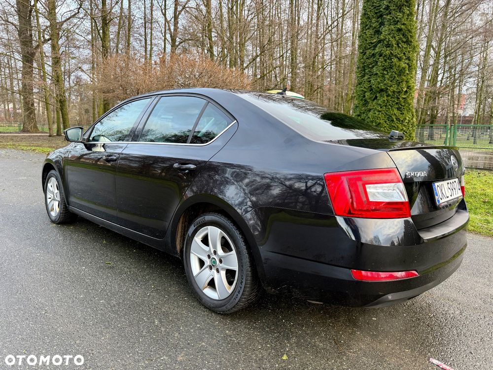 Skoda Octavia 1.8 TSI DSG Ambition - 4