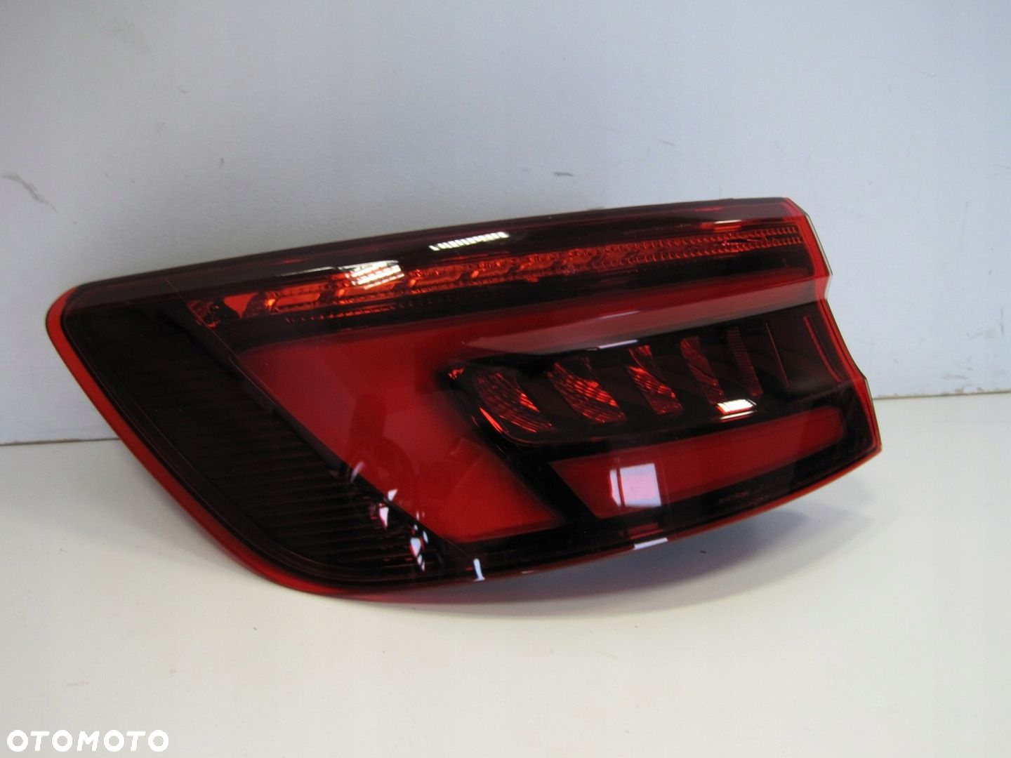 Lampa LEWA MATRIX AUDI 8W 8W5945091G DYNAMIC LIFT TYŁ TYLNA NOWA - 2
