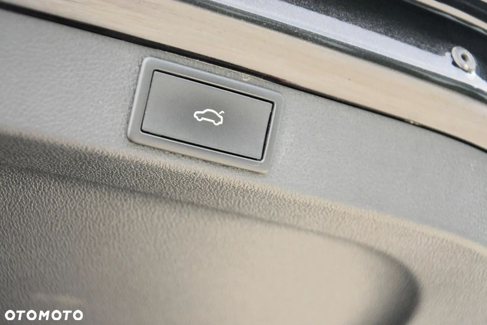 Skoda Octavia 2.0 TDI SCR Style DSG - 36