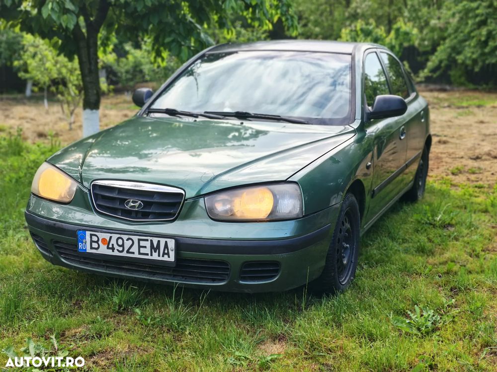 Hyundai Elantra - 3