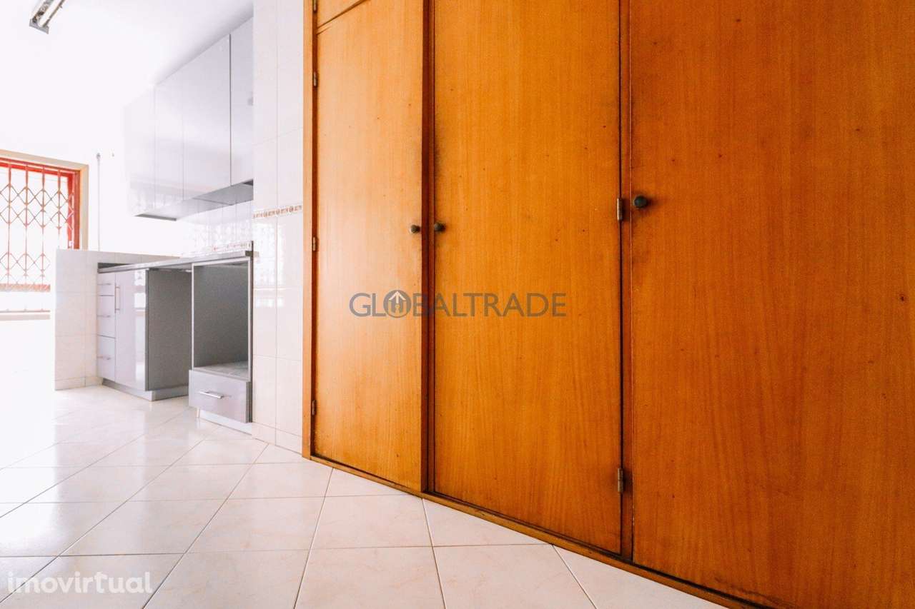 Apartamento T1 em Fânzeres - Grande imagem: 3/37