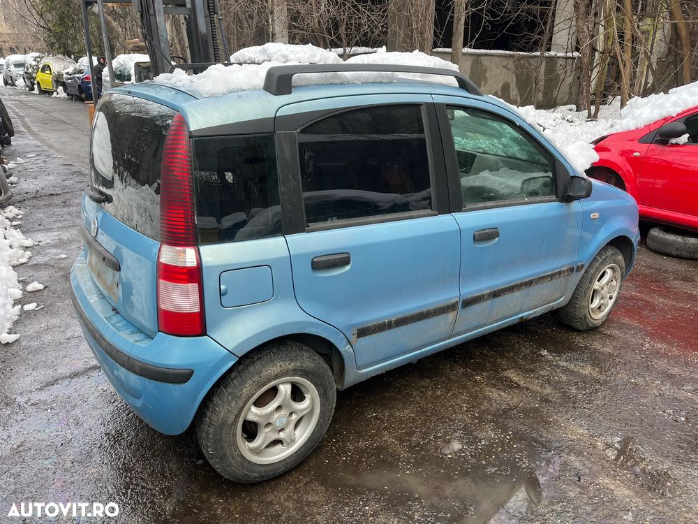 Dezmembrez Fiat Panda albastru bleo benzina 2006 - 4