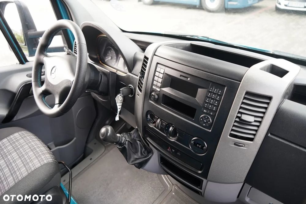 Mercedes-Benz SPRINTER / KONTENER 4,3 M / WINDA PALFINGER / SPROWADZONY - 27