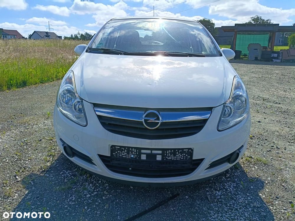 Opel Corsa - 2