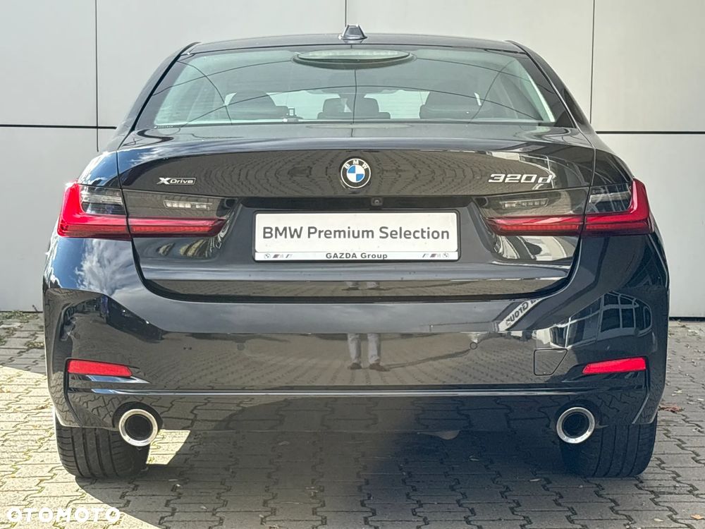 BMW Seria 3 320d xDrive Sport Line - 7