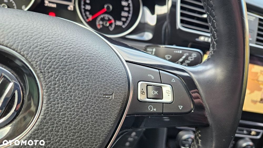 Volkswagen Golf 2.0 TDI Join - 22