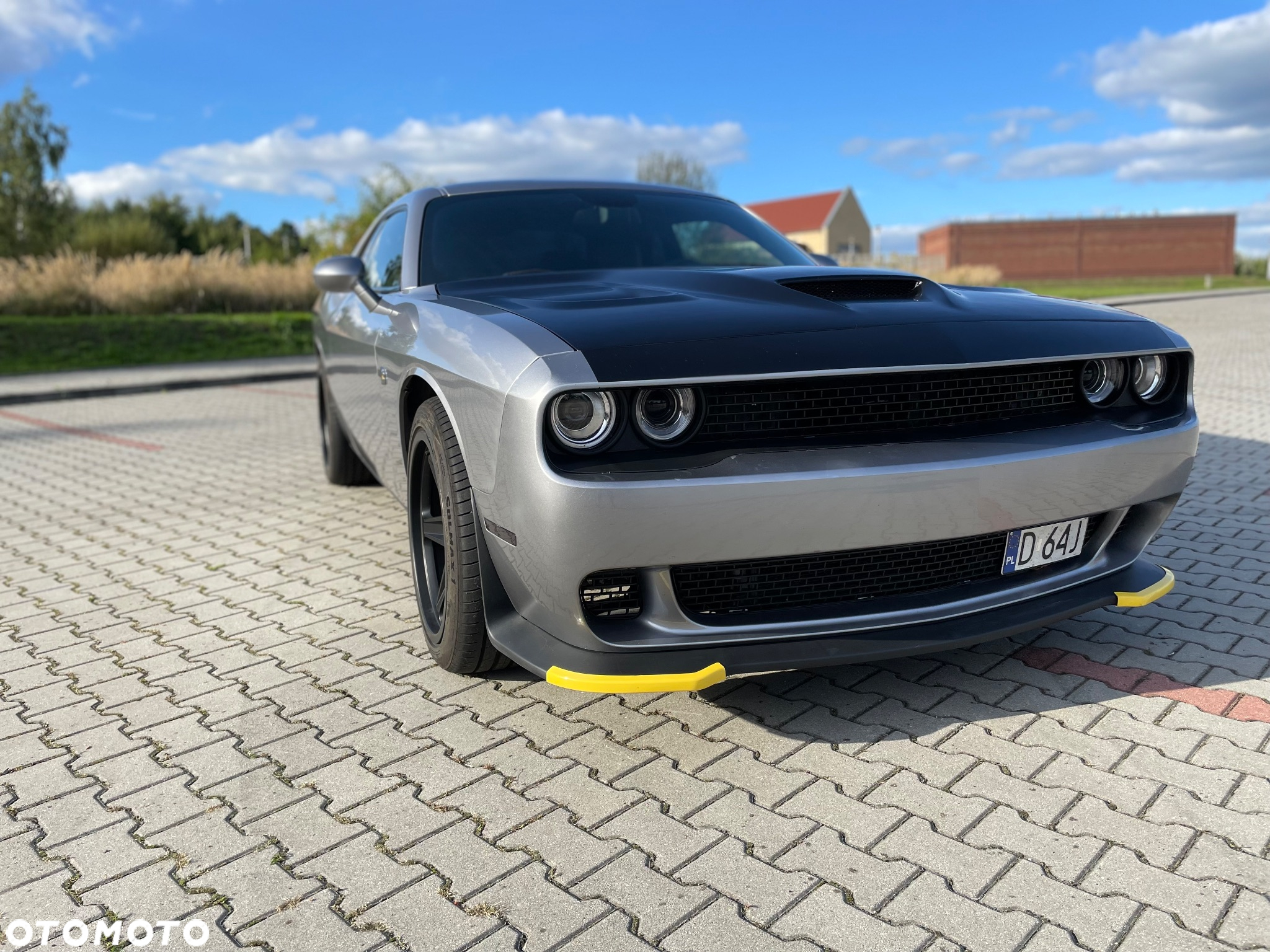 Dodge Challenger 6.4 Scat Pack - 2