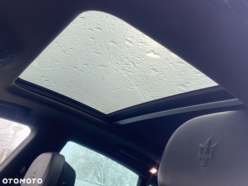 Maserati Levante S Q4 - 23