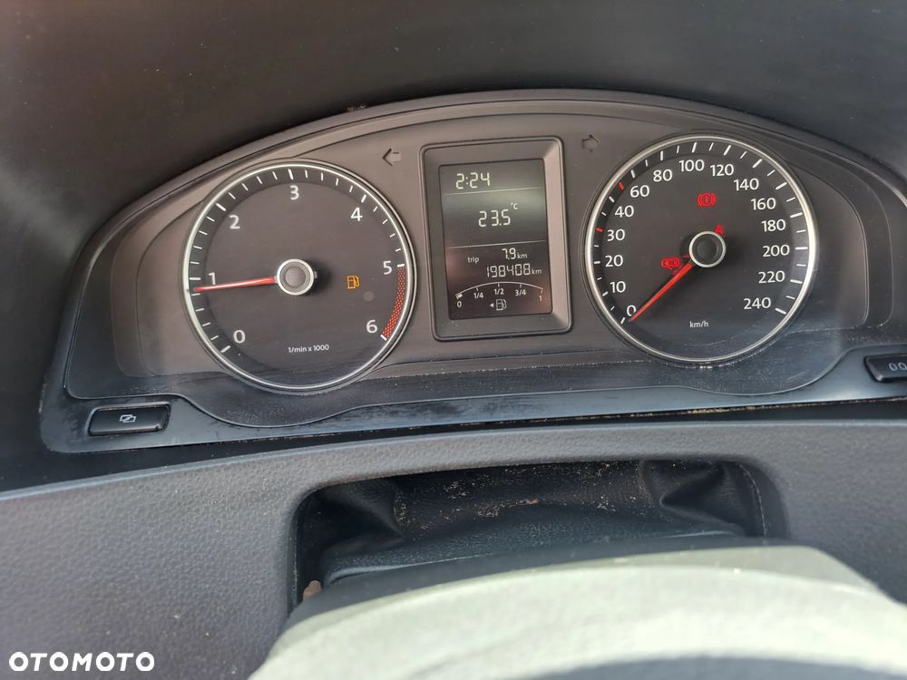 Volkswagen Transporter - 10
