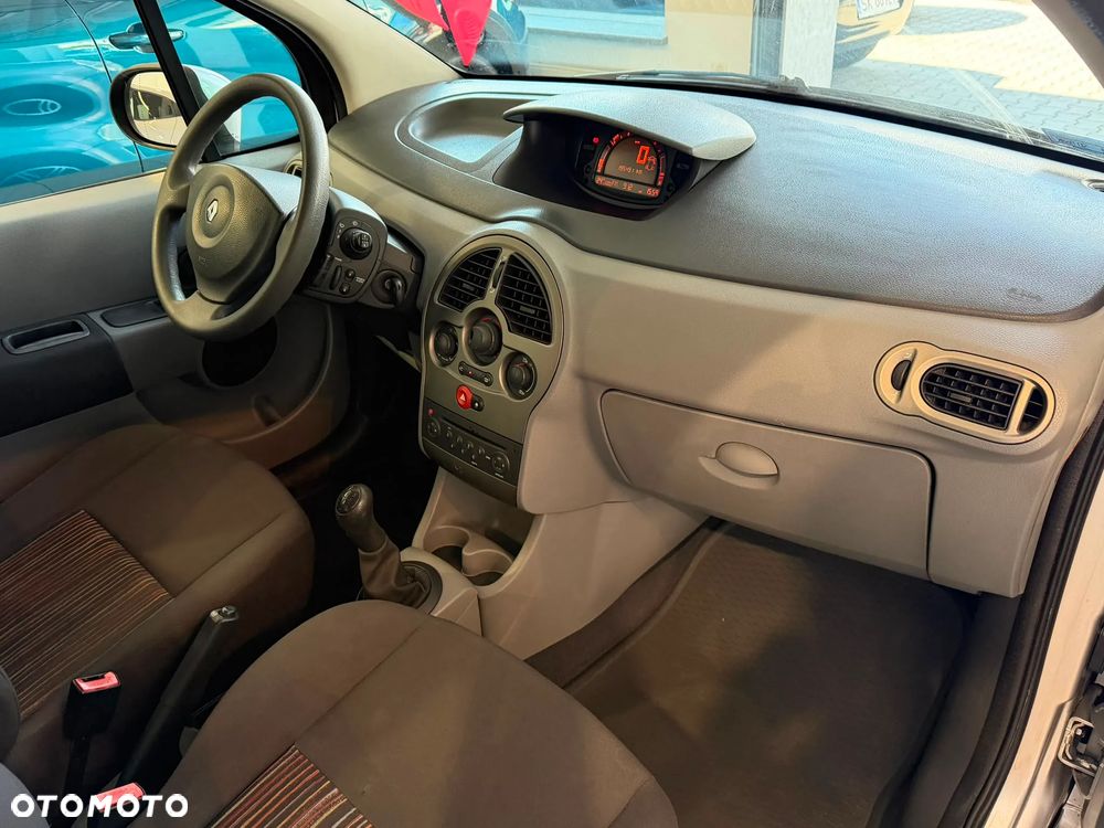 Renault Modus - 13