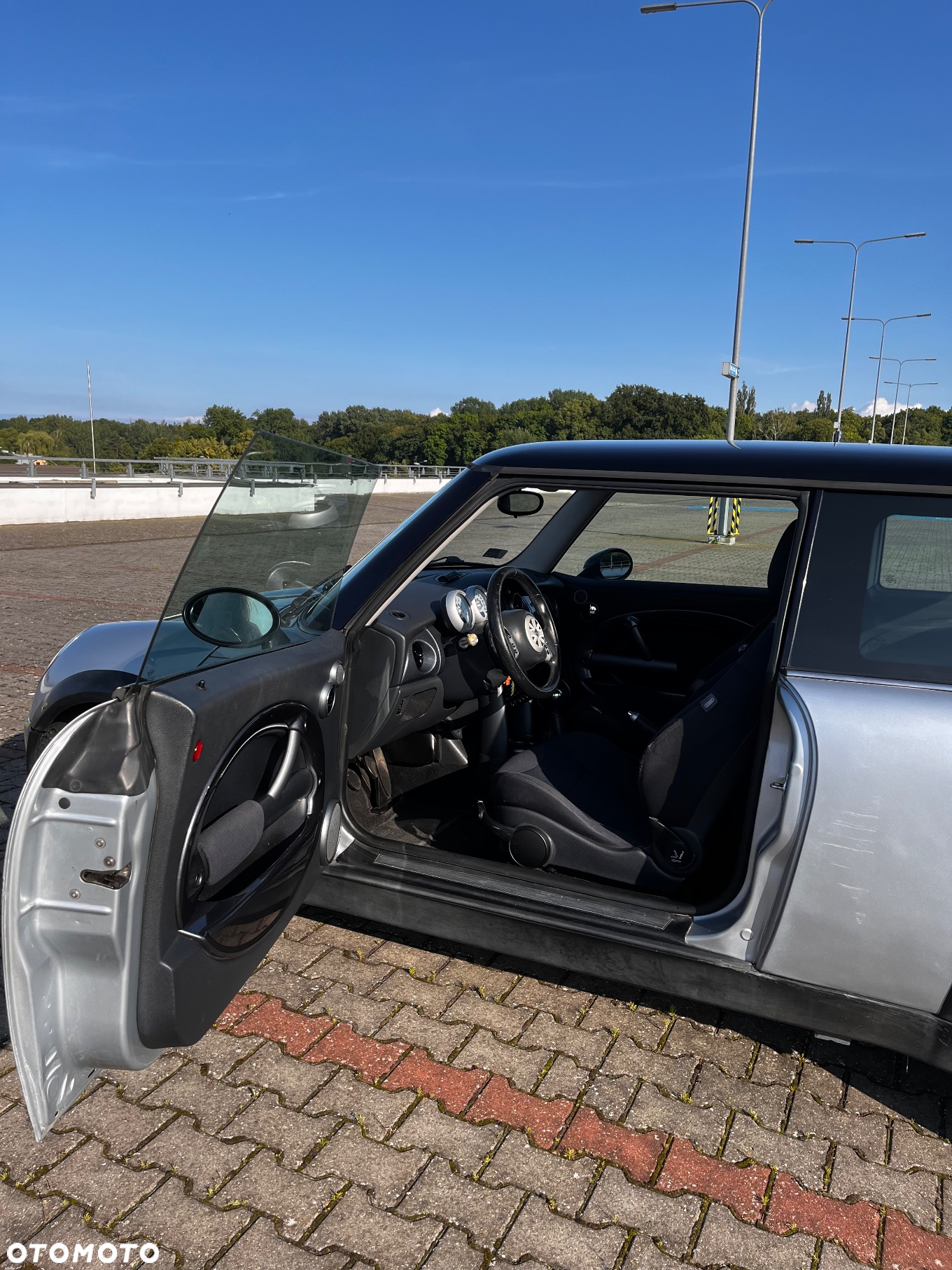 MINI Cooper Standard - 15