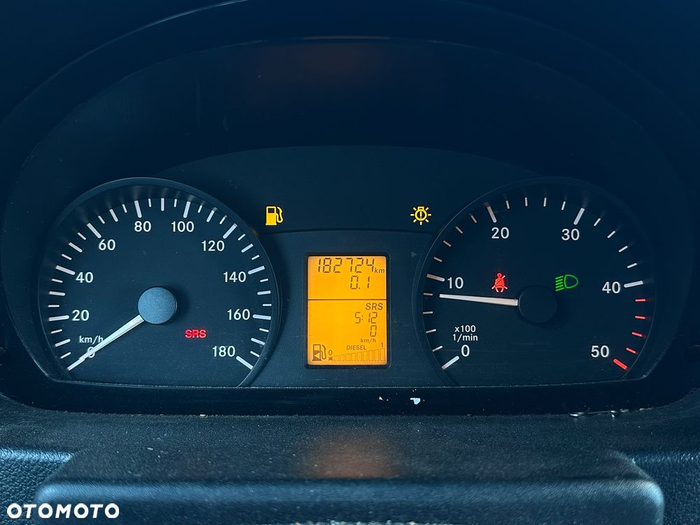 Mercedes-Benz Sprinter 906 - 8