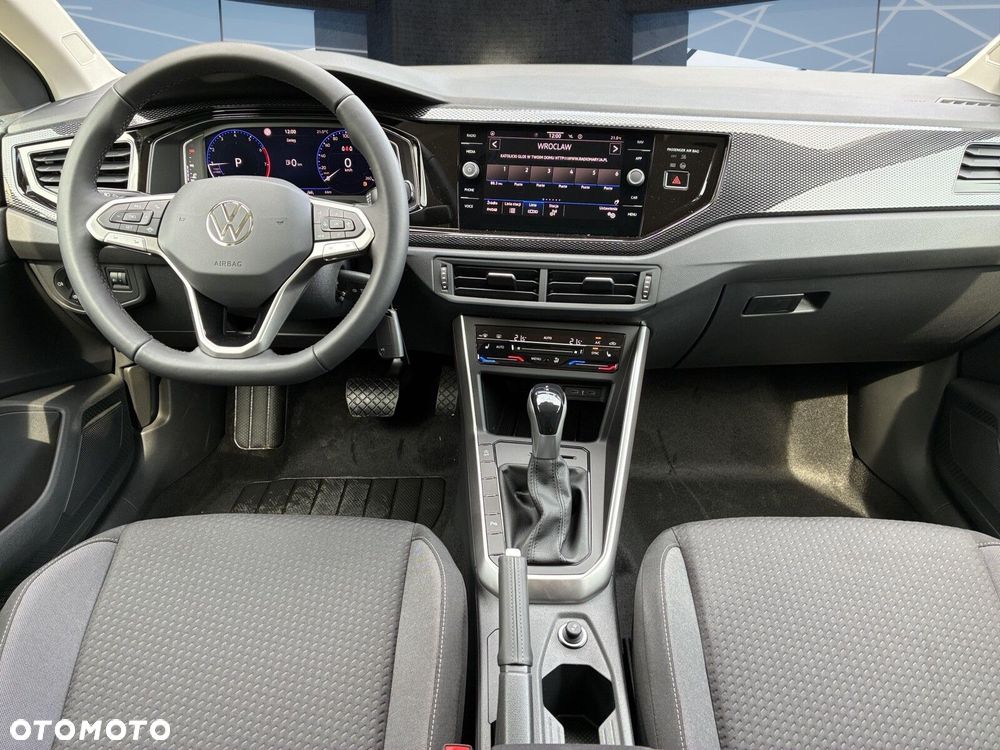 Volkswagen Polo - 13