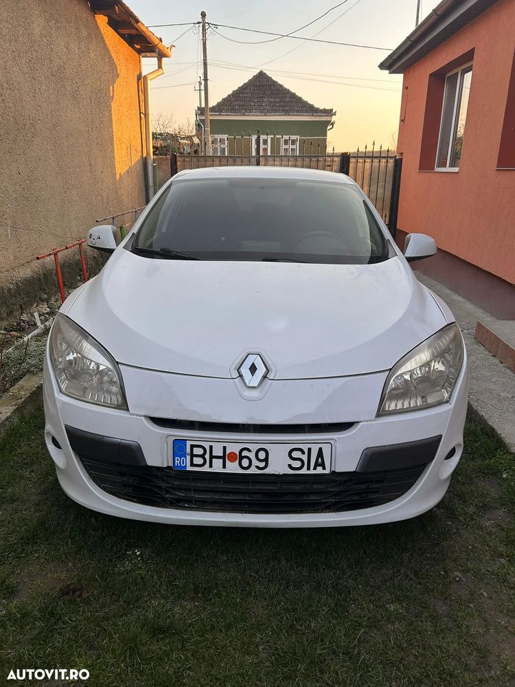 Renault Megane 1.5 dCi Authentique - 4