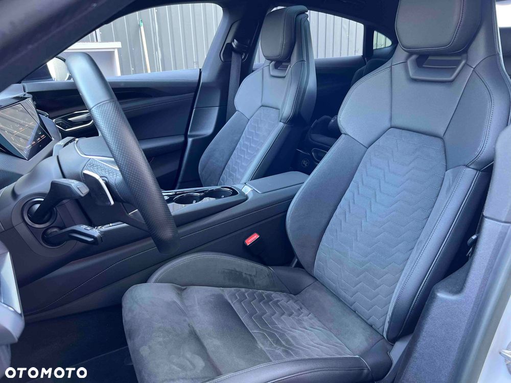 Audi e-tron S Quattro - 23