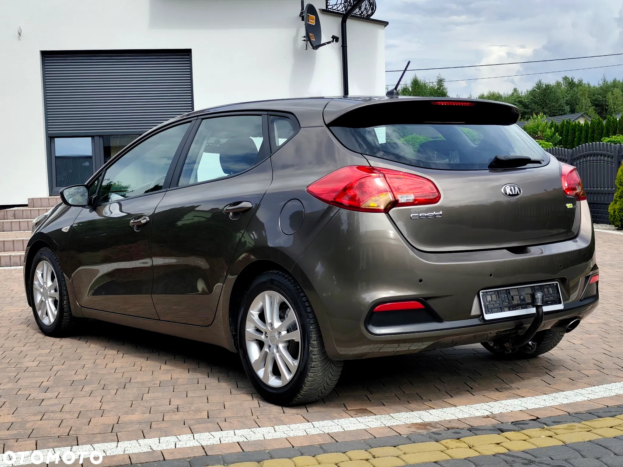 Kia Ceed - 28