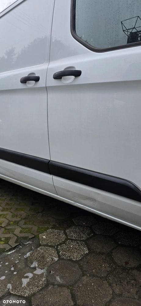 Ford Transit Custom - 4