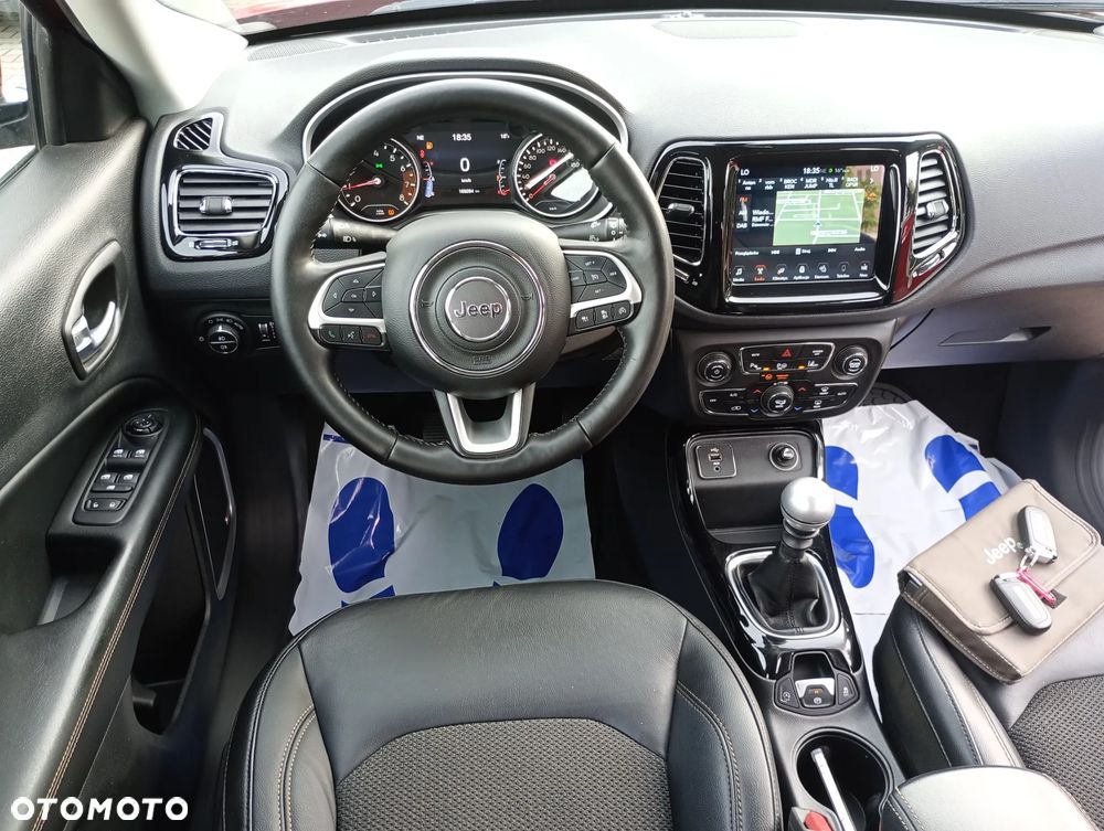Jeep Compass 1.4 MultiAir Limited - 39