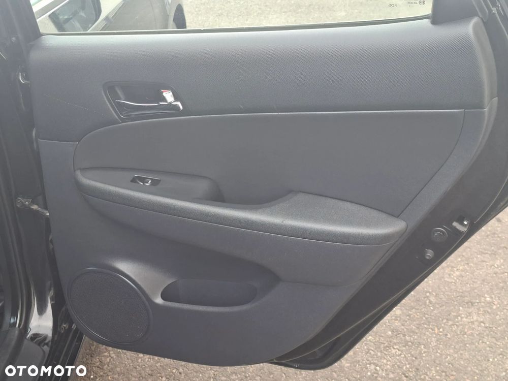 Hyundai i30 - 23