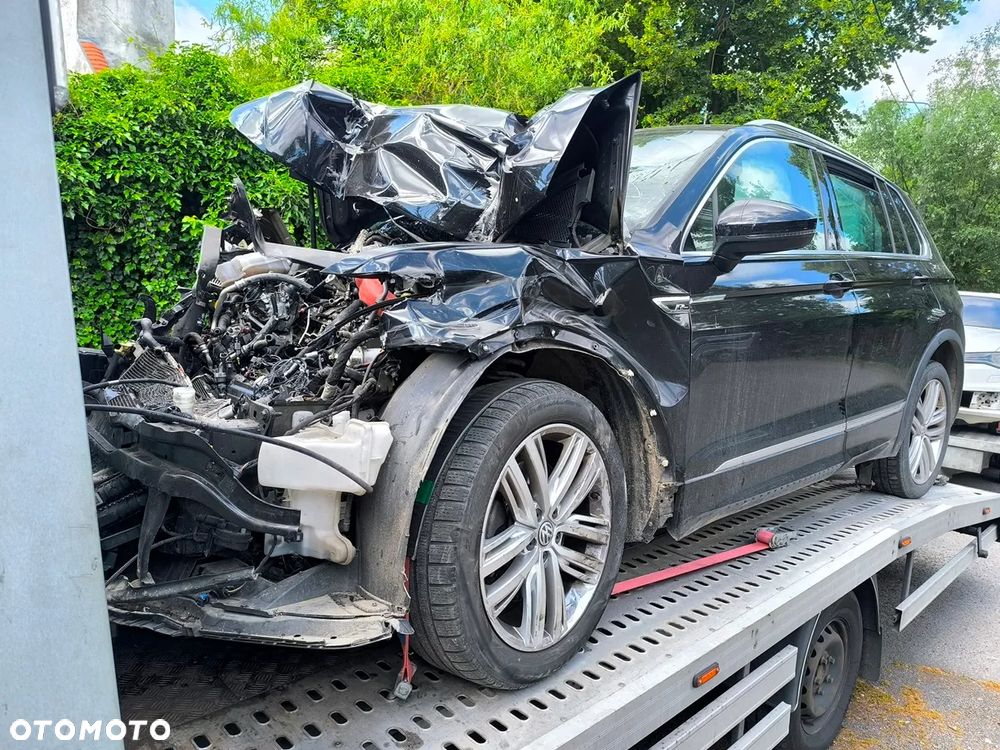 Volkswagen Tiguan 2.0 TDI SCR 4MOTION DSG Highline - 4