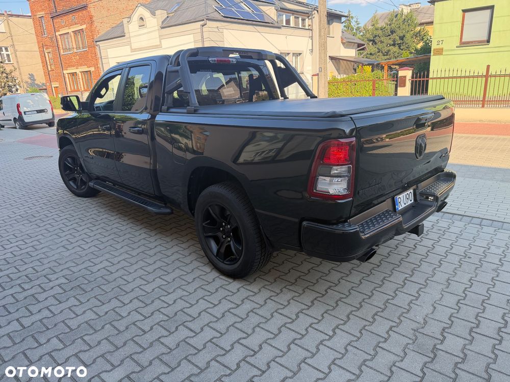 RAM 1500 Crew Cab Shortbed Bighorn - 3