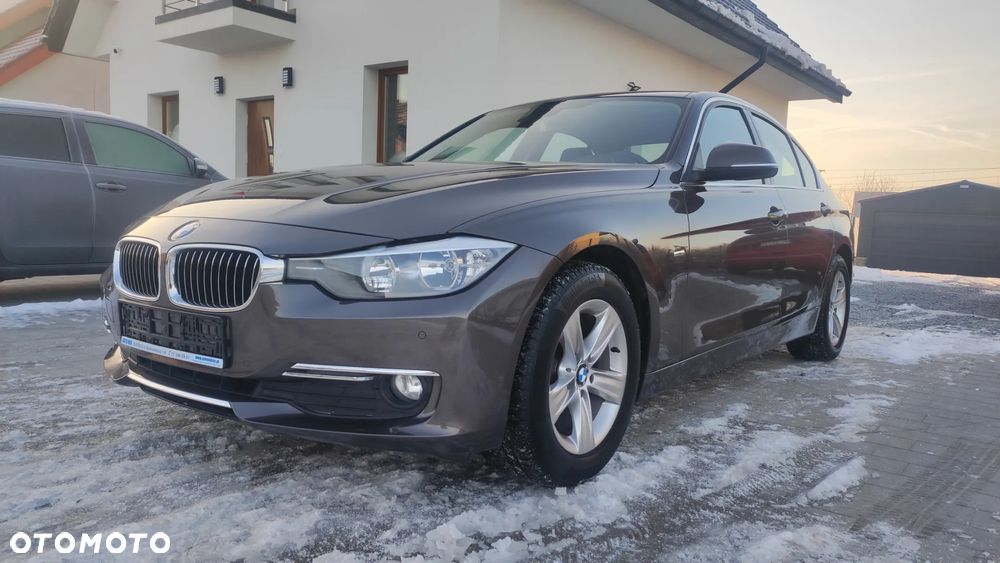 BMW Seria 3 318d Blue Performance - 34