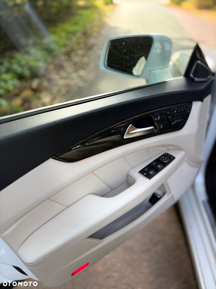 Mercedes-Benz CLS - 15