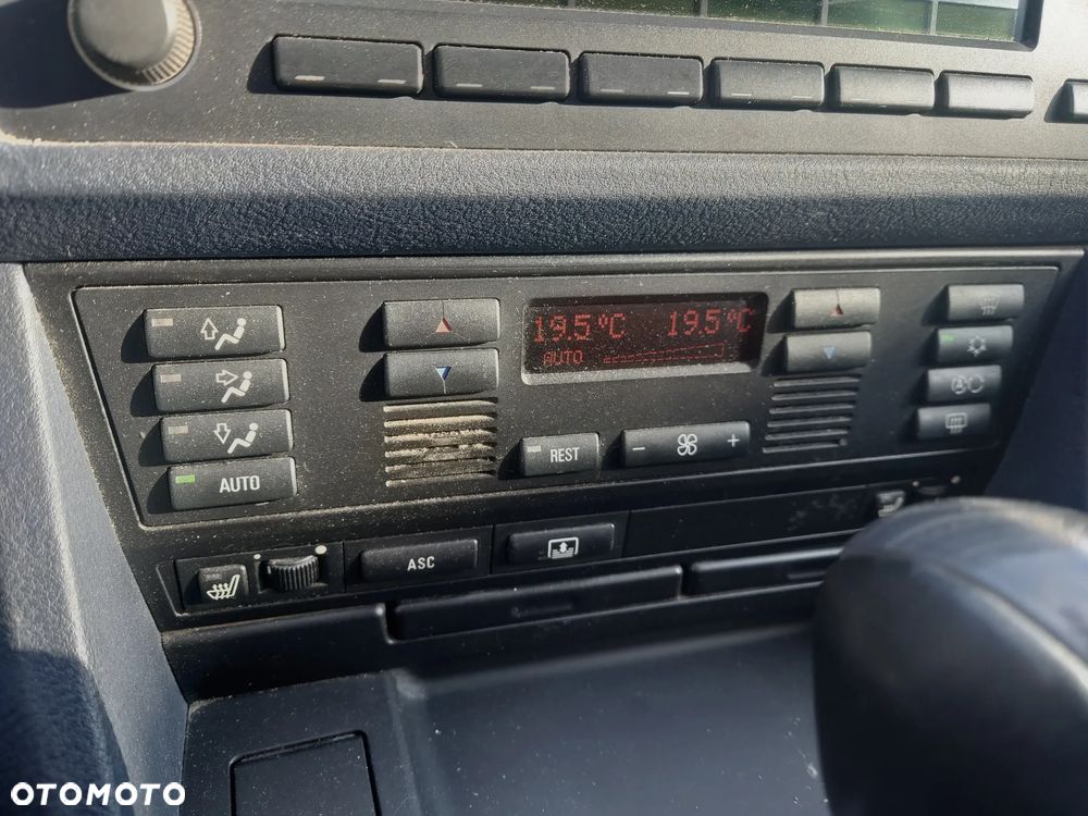 BMW Seria 5 - 12