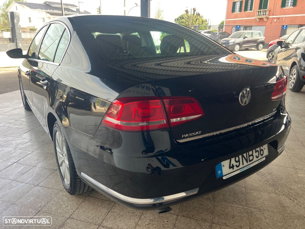 VW Passat 1.6 TDI Confortline - 6