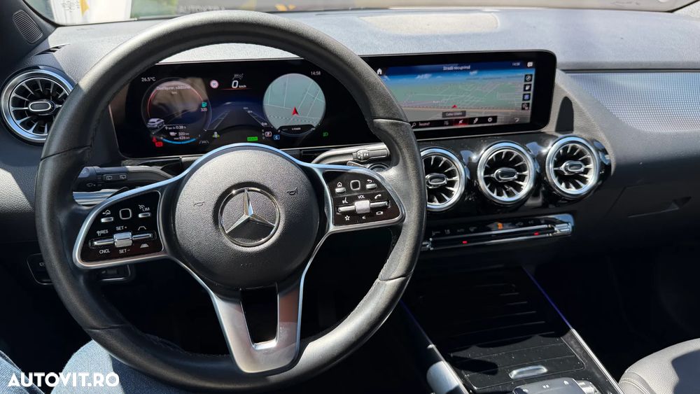 Mercedes-Benz EQA 250 - 16