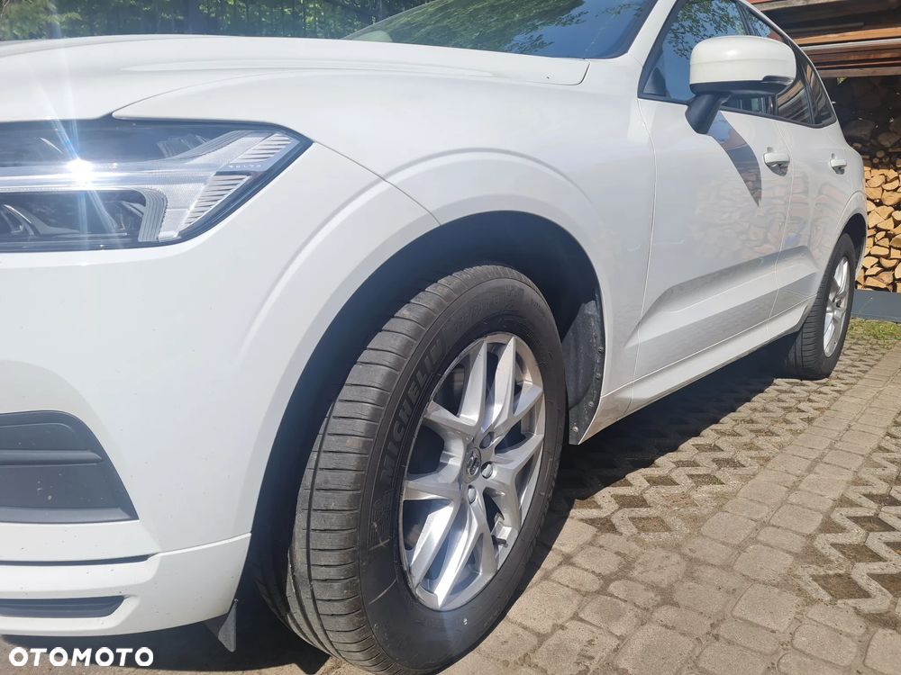 Volvo XC 60 B4 B Momentum Pro - 15